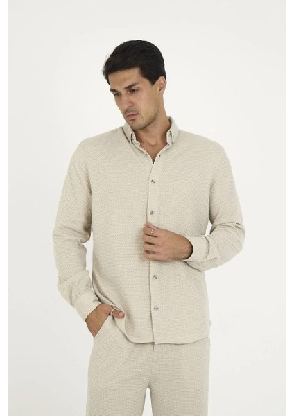 Düğmeli Tam Kalıp Uzun Kol Jakar Gömlek - Kahverengi