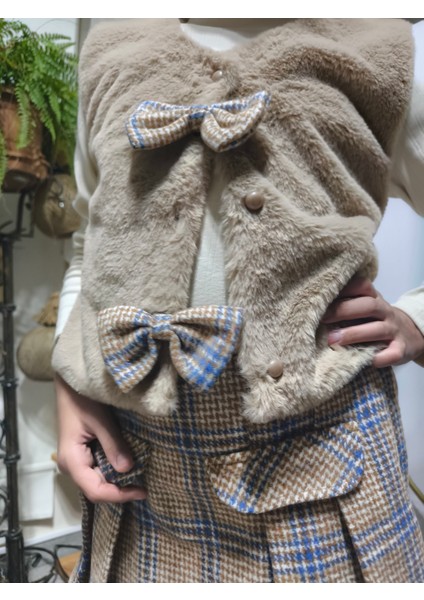 Kız Çocuk Üçlü Takım (Peluşlu Yelek+Pamuklu Bluz+Kaşe Şort Etek) Şık Kışlık Camel fiyatları