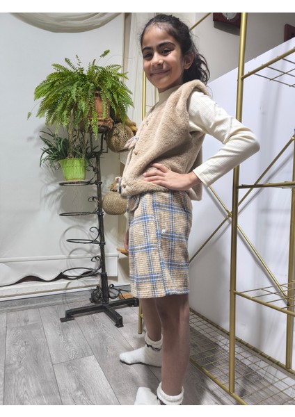 Kız Çocuk Üçlü Takım (Peluşlu Yelek+Pamuklu Bluz+Kaşe Şort Etek) Şık Kışlık Camel fırsatları