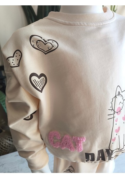 Kız Çocuk Alt Üst Takım Uzun Kollu Eşofman Rahat Şık Modern Tasarım fırsatları