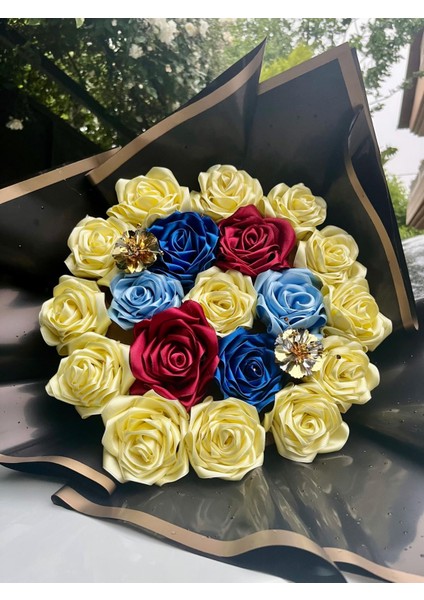 18 Li, Renkli Premium Gold Sonsuzluk Söz, Nişan Solmayan Gül Buketi