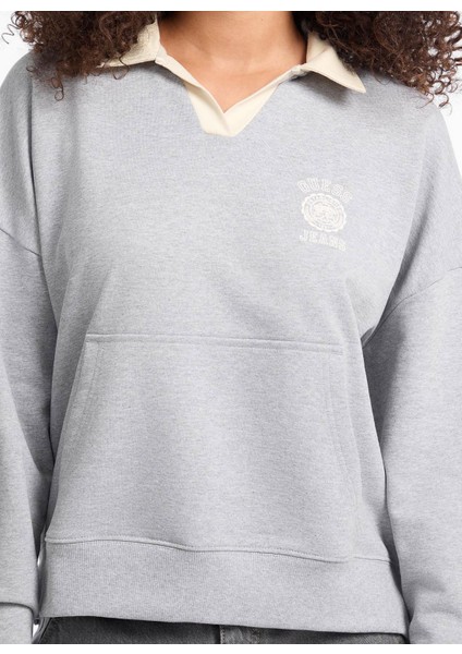 Gömlek Yaka Baskılı Gri Kadın Sweatshırt Guess Jeans Kadın Sweatshirt modelleri
