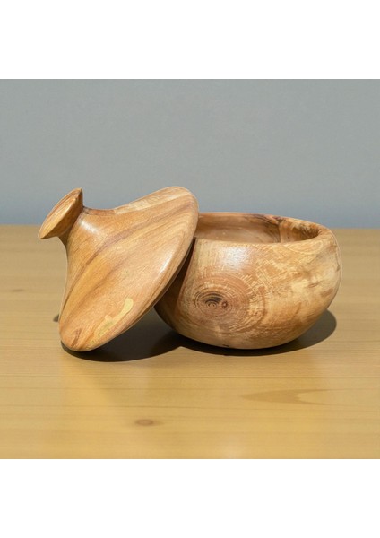 🌸✨ El Yapımı Erik Ağacından Ahşap Şekerlik