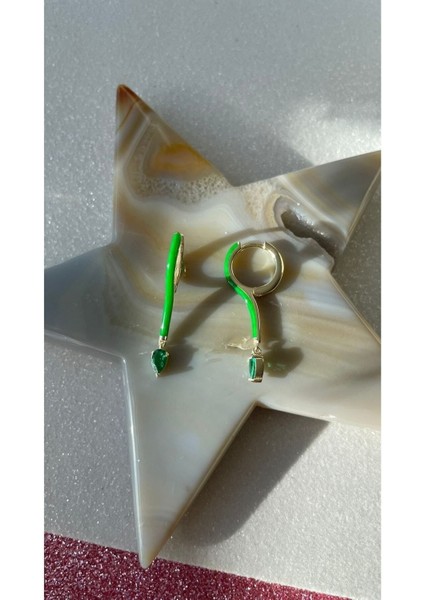 Altın Kaplama Koyu Yeşil Mineli Damla Model Halka Küpe 925 Ayar Gümüş Tek Adet fiyatları