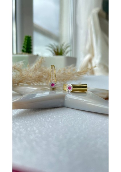 Altın Kaplama Yakut Renk Taşlı Ruby Orta Boy Küpe 925 Ayar Gümüş modelleri