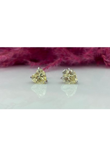 Sarı Kalp Pırlanta Montür Çivi Küpe 925 Ayar Gümüş modelleri