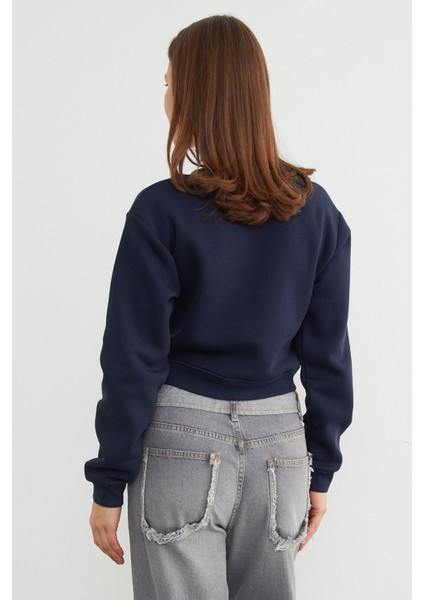 3 Iplik Kalp Nakışlı Crop Sweatshirt