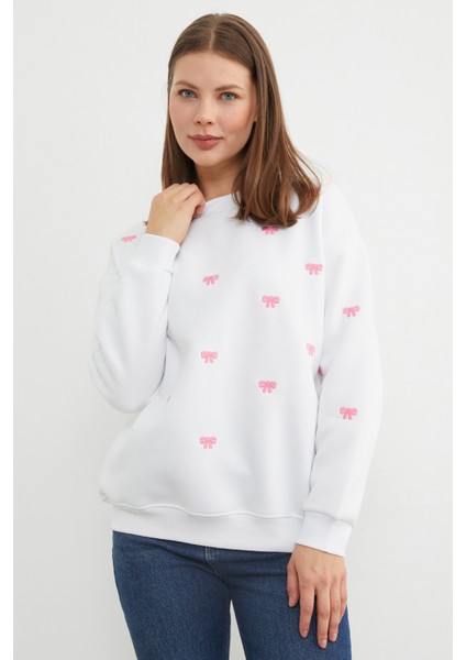 3 Iplik Fiyonk Nakışlı Oversize Sweatshirt modelleri