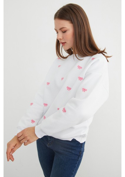 3 Iplik Fiyonk Nakışlı Oversize Sweatshirt indirimleri