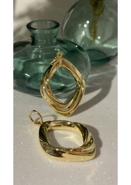 Ithal Oval Klasik Tarz Büyük Küpe