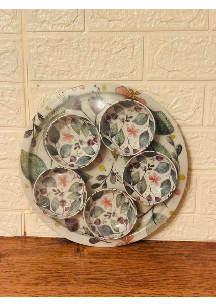 Yeşil Yapraklı Tepsi ve 5li Çerezlik