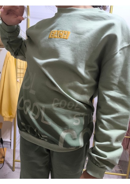 Erkek Kız Çocuk Alt Üst Takım Unisex Uzun Kollu Eşofman Rahat Spor Şık Modern Tasarım Ribanalı fiyatları