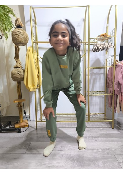 Erkek Kız Çocuk Alt Üst Takım Unisex Uzun Kollu Eşofman Rahat Spor Şık Modern Tasarım Ribanalı fırsatları