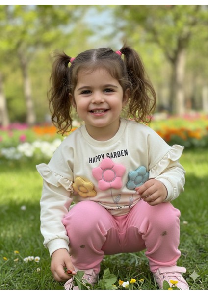 Kız Çocuk Alt Üst Takım Kolu Fırfırlı El Nakışı Kabartma Çiçek %100 Pamuk