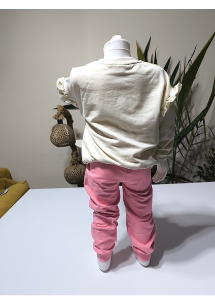 Kız Çocuk Alt Üst Takım Kolu Fırfırlı El Nakışı Kabartma Çiçek %100 Pamuk