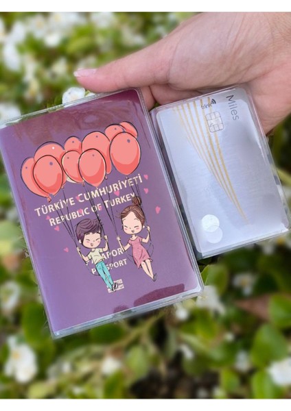 Masum Aşk Desenli Universal Şeffaf Pasaport Kılıfı Model Tüm Ülke Pasaportlarına Uygun