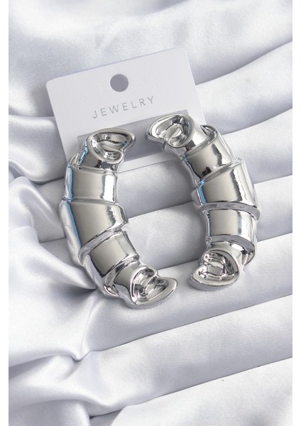 Bfs Pirinç Gümüş Renk Kruvasan Model Kadın Küpe