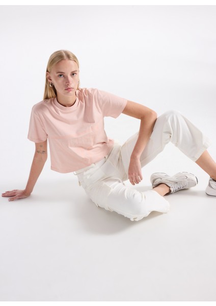 Klasik Yaka Bej Kadın T-Shirt Adele Kadın Aktif Boxy Fit T-Shirt modelleri