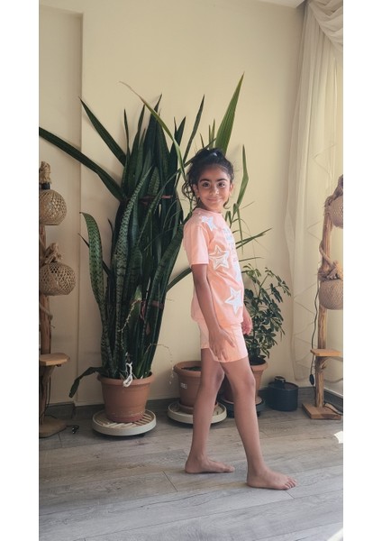 Kız Çocuk Şortlu Takım Yıldızlı Somon, Yeşil, Lila fiyatları