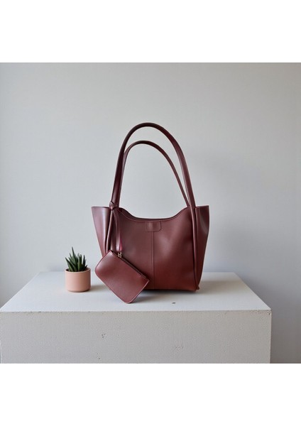 Büyük Boy Cüzdan Detaylı Kadın Omuz Çantası