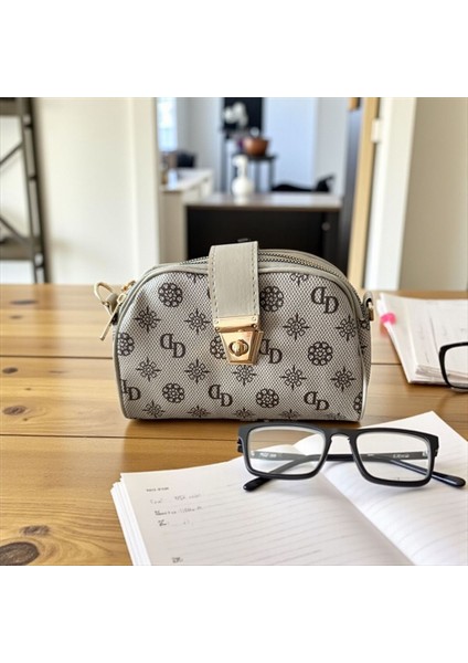 Gold Detaylı Kadın Omuz Çanta