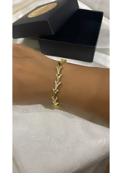 Çelik Altın Kaplama Taşlı Bileklik indirimleri