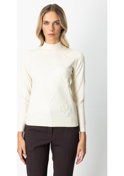 Kadın Püsküllü Kalp Detaylı Dik Yaka Kazak 65325 Ekru