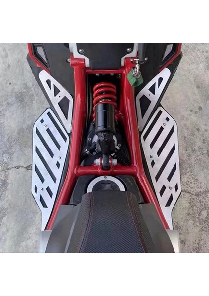 1 Takım Italjet Dragster 200/250I / 125 / 400 Ayak Pedalları Pedal Pedleri Footrest (Yurt Dışından) fırsatları