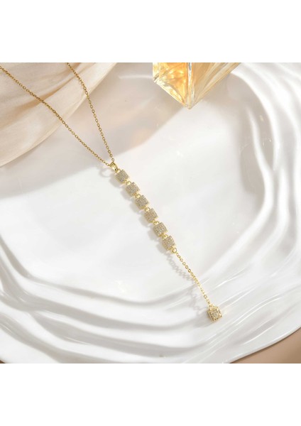 Yeni Kıdemli Işık Duygusu Lüks Titanyum Çelik Kolye Kadın Niş Tasarım Baharatlı Kız Inci Köprücük Kemiği Zinciri Moda Yüz Aksesuarları ile (Yurt Dışından)