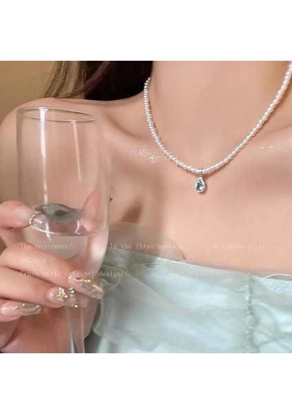 Yeni Ekleme Japonya ve Güney Kore Kolye Tasarım Duygusu Gelişmiş Hafif Lüks Niş Köprücük Kemiği Zinciri, Kadın Kolye (Yurt Dışından)