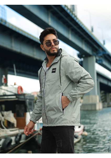 Erkek Kapüşonlu Içi Astarlı Fermuarlı Su ve Rüzgar Geçirmez Ince Yağmurluk