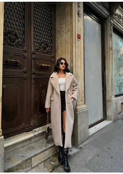 Ekru Astarlı Maxi Buklet Kaban