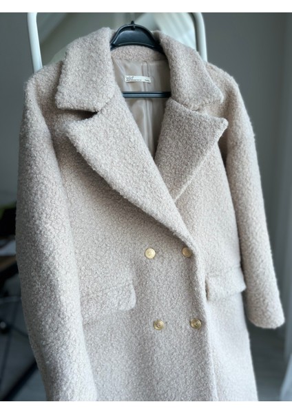 Ekru Astarlı Maxi Buklet Kaban modelleri