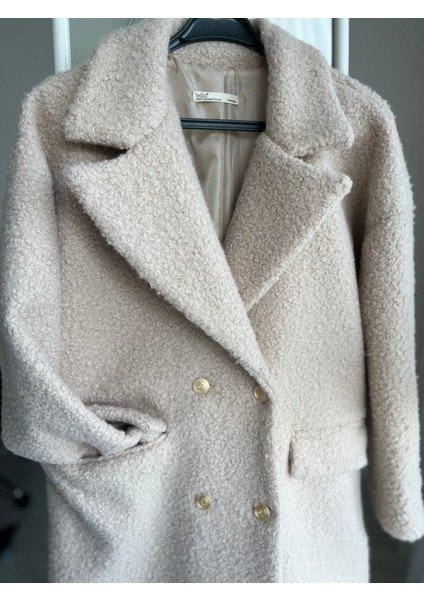 Ekru Astarlı Maxi Buklet Kaban fırsatları