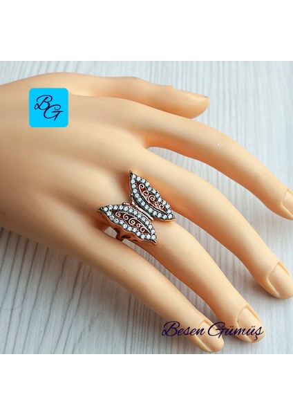 Rose ve Siyah Rodajlı Kelebek Model Taşlı Gümüş Kadın Yüzük fiyatları