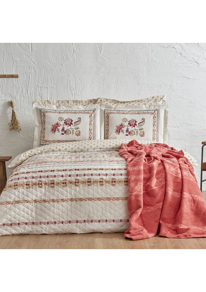 Karaca Home Carme Çift Kişlik Battaniyeli Takım Winter Set Narçiçeği