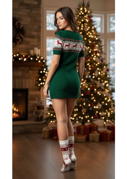 Kadın Yılbaşı Havlu Desenli Çorap – Pamuklu, Kalın ve Sıcak Tutan Noel Temalı Tekli Çorap indirimleri