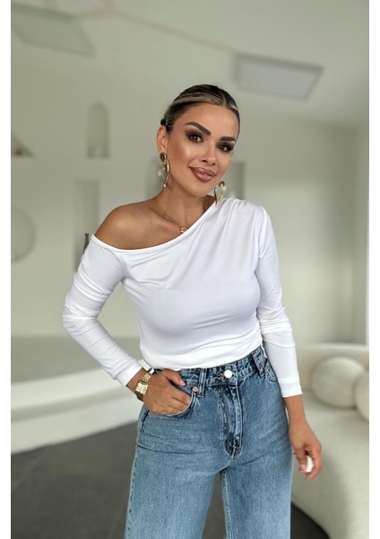 Omuz Açık Uzun Kol Bluz Beyaz