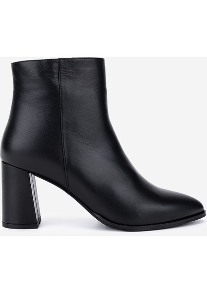 Kadın Hakiki Deri Siyah Deri Topuklu Bot 1074 2260 Bn Bot SK25-26 Sıyah Derı