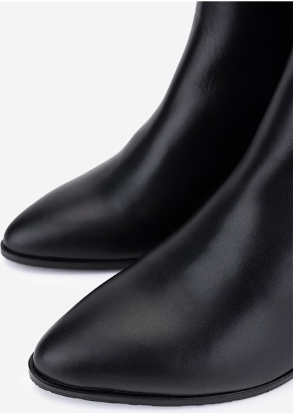 Kadın Hakiki Deri Siyah Deri Topuklu Bot 1074 2260 Bn Bot SK25-26 Sıyah Derı modelleri