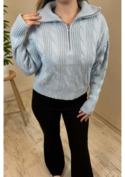 Kadın Mavi Fermuarlı Yaka Oversize Örgülü Triko Kazak fiyatları
