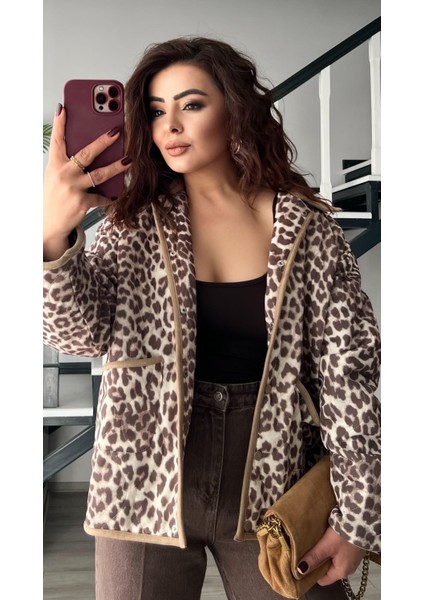 Leopar Desen Kapitone Astarlı Ceket fırsatları