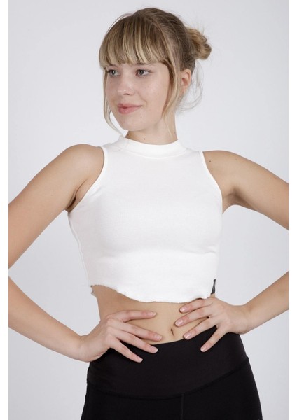 Sıfır Kollu Büstiyer Kısa Penye Crop T-Shirt fırsatları