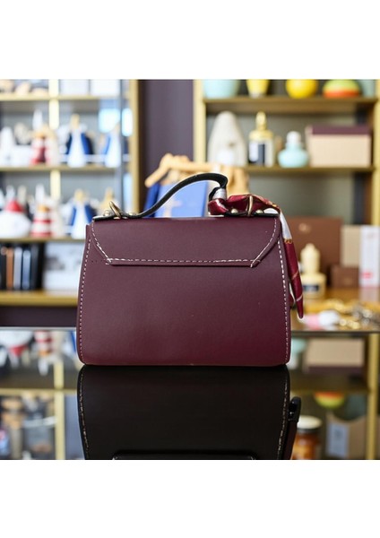 Fularlı Kadın Çanta fırsatları