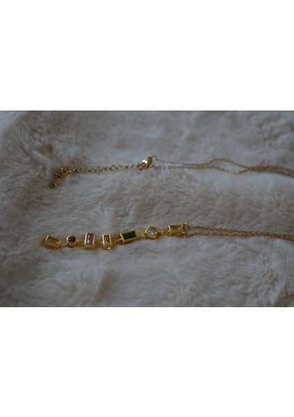 Çelik Tasarım Renkli Y Kolye modelleri