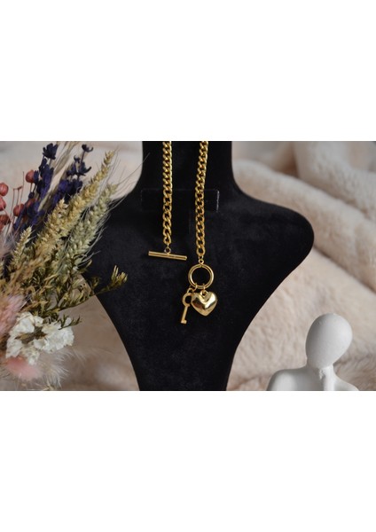 Kalp Charmlı Şık Kalın Çelik Bileklik fiyatları