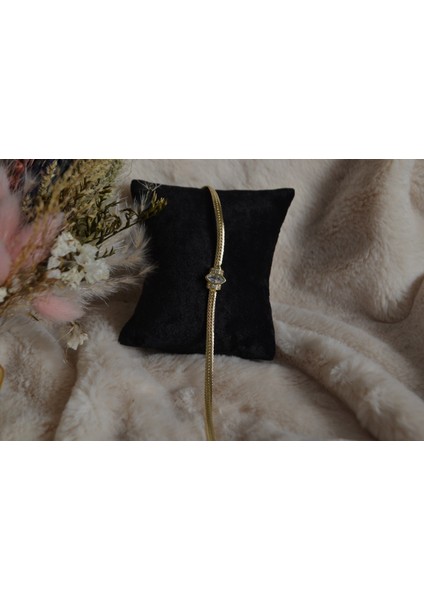 Zirkon Taşlı Gold Çelik Bileklik indirimleri