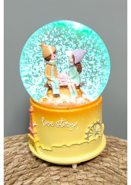 Sevgili Çift Pilli Müzikli Işıklı Kar Küresi (Büyük Boy)