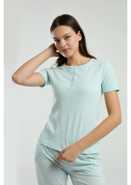 Kadın Kaşkorse Kumaş Kısa Kollu Pijama Takımı modelleri