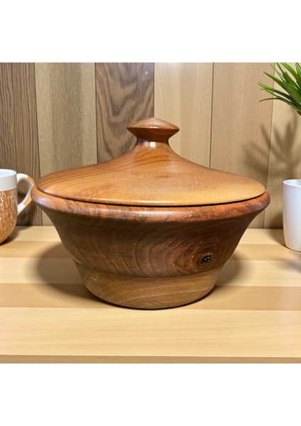 🌰✨ El Yapımı Ceviz Ağacından Ahşap Şekerlik